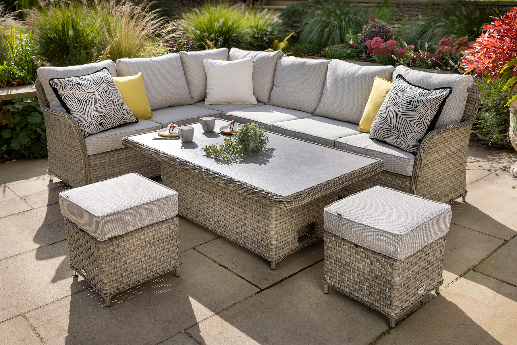 Eton Rectangular Casual Dining Set